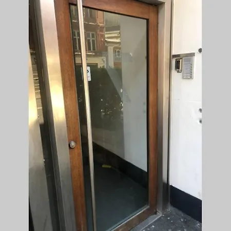 Apartman 165 Qm In The Absolut Center Of